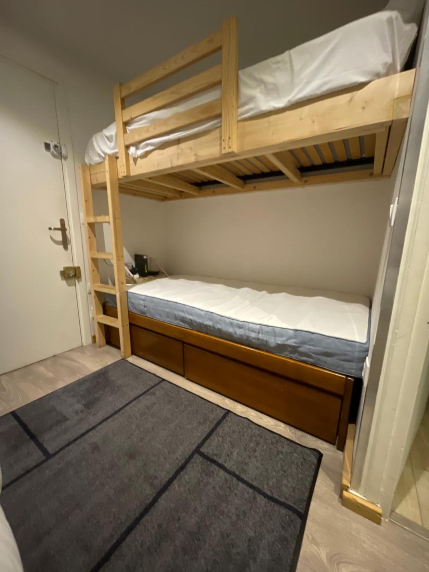 Athos C2-1 Chambre-alpe D'huez-centre Station *